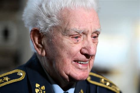 Emil Bocek, last Czech RAF pilot during WWII, dies at 100